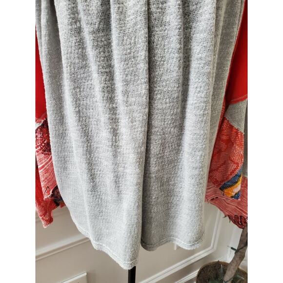 We The Free Women's Gray Polyester Round Neck Long Sleeve Top Shirt Size Medium - Picture 4 of 10